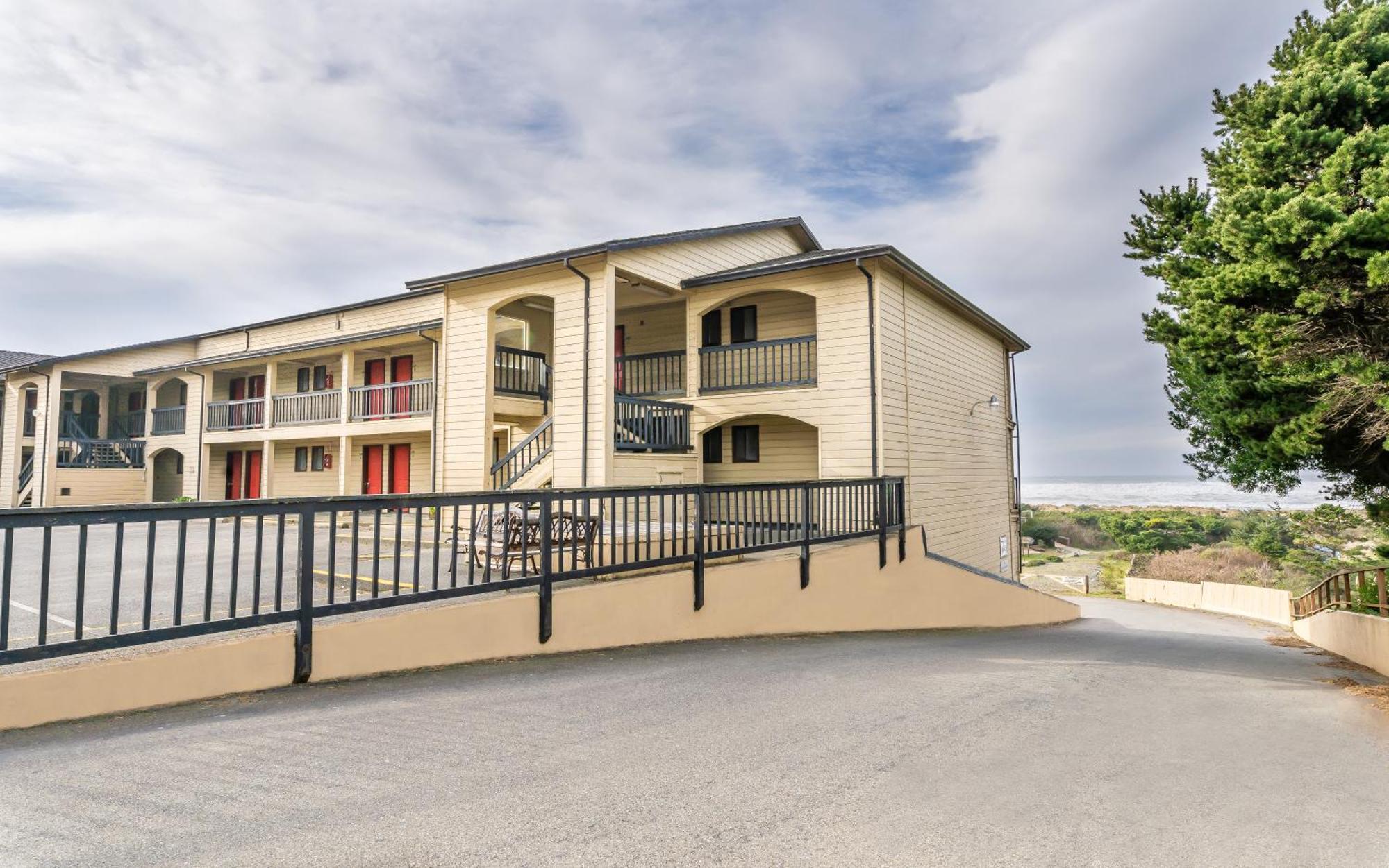 Gold Beach Inn Exterior foto